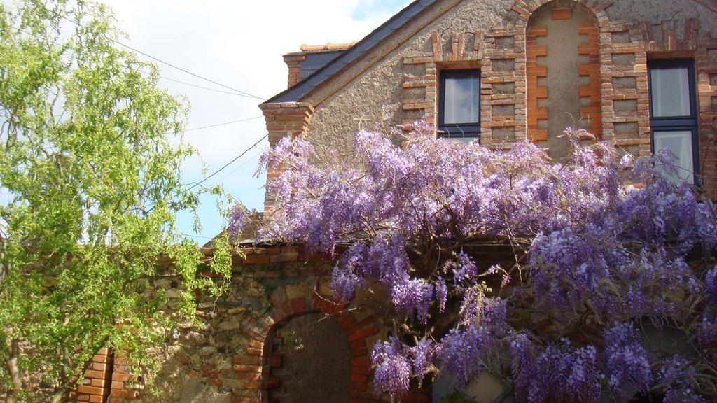 Chambres D'Hotes Le Clos Des 3 Rois Thouarce Exterior photo